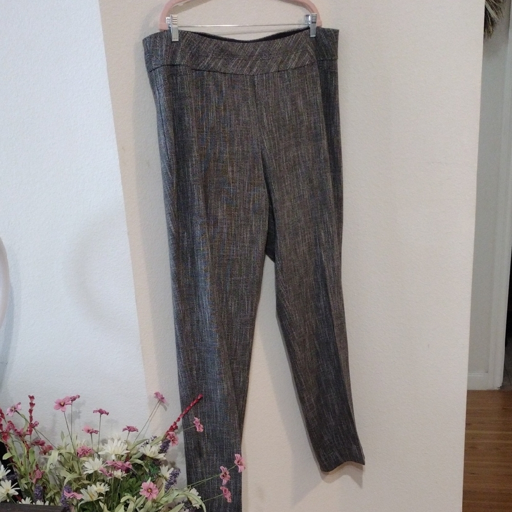 Women's Gray Straight Leg Pants